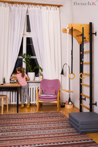 Regulowany bukowy drążek do podciągania BenchK PB076/PB204 do drabinki drewnianej i z metalowymi profilami