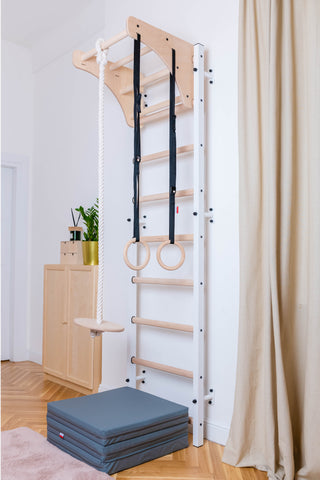 Regulowany bukowy drążek do podciągania BenchK PB076/PB204 do drabinki drewnianej i z metalowymi profilami