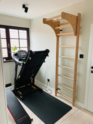 Regulowany bukowy drążek do podciągania BenchK PB076/PB204 do drabinki drewnianej i z metalowymi profilami